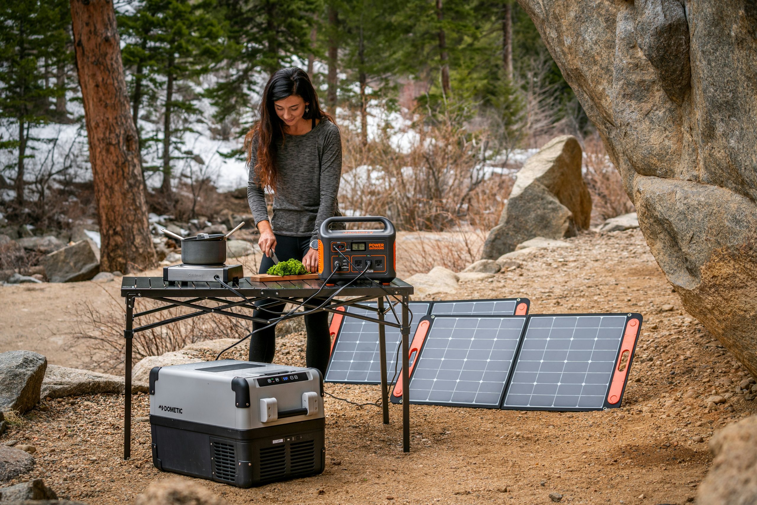 Portable power station for home backup and off-grid use